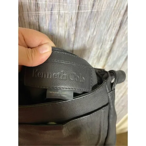 Kenneth Cole Black Leather Crossbody Bag - Picture 10 of 16